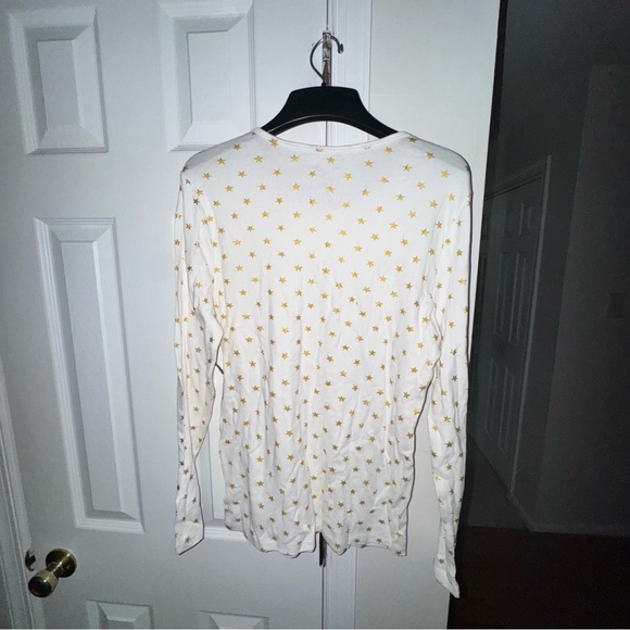 Faded Glory Women's LG 12-14 White Gold Star Print Long Sleeve T-Shirt Top NWT - Picture 3 of 14